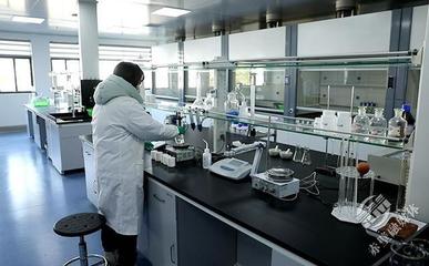 赤壁市公共检验检测中心 聚焦主业强支撑，服务民生促发展